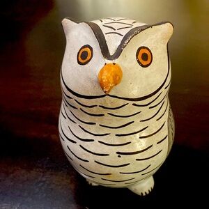Highly collectible Acoma Pueblo New Mexico Pottery 
Owl Figurine by Grace Chino